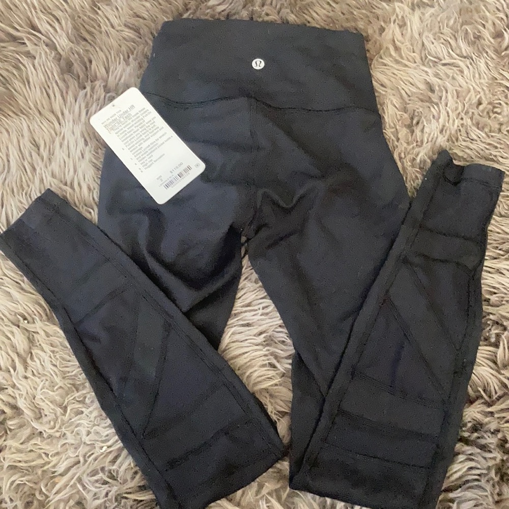 Wunder Under HR Tight SE tech